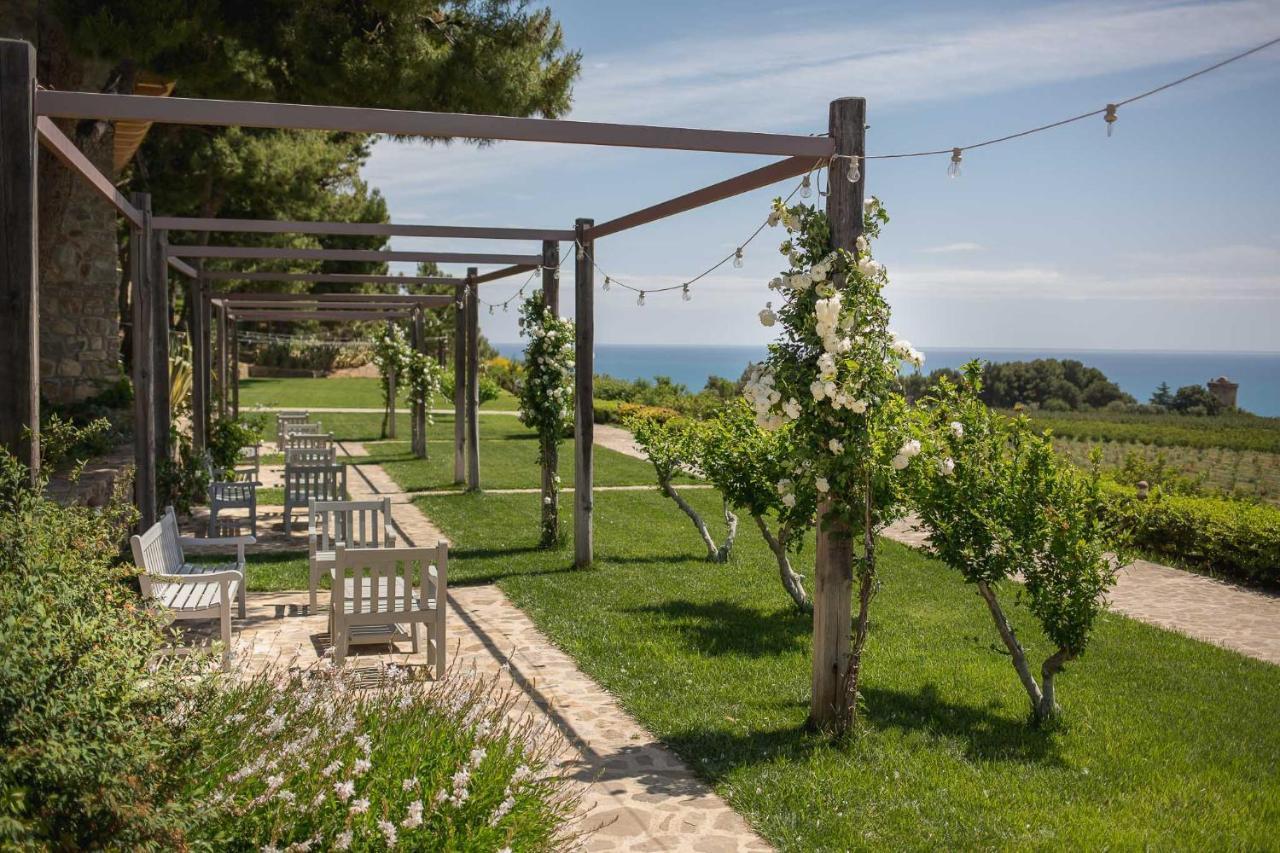 Masseria Agriturismo Torre Di Albidona Trebisacce Kültér fotó